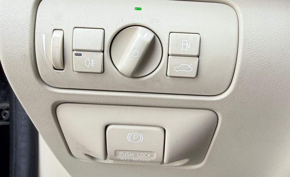 370a0ad2-d0ba-473b-beef-4b0332551a7f