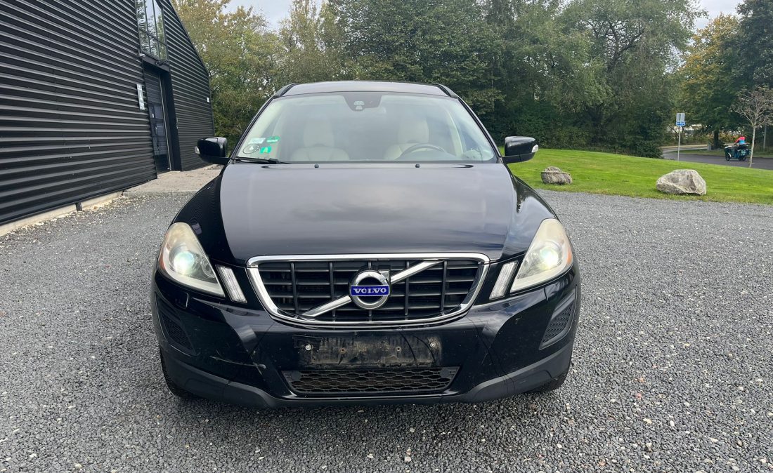 439d5d70-e5dc-4a54-bdc7-ba6a881ff321